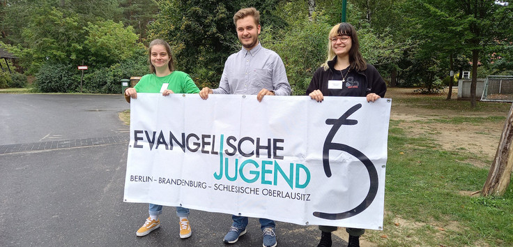 von links: Josefa Friese, Yannik Reckner, Angelina Schwarz. Foto: EJBO
