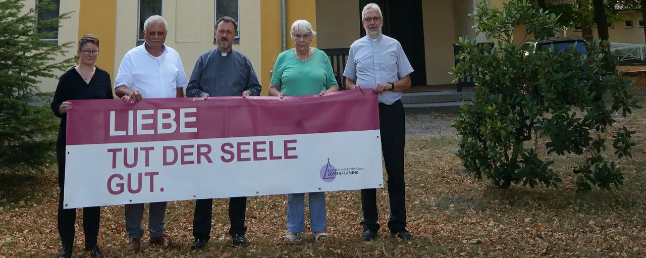 Die Ev. Gesamtkirchengemeinde im Dahme-Seenland mit der Ortskirche Groß Köris verwehrt sich gemeinsam mit der Superintendentin des Kirchenkreises Zossen-Fläming gegen die Vereinnahmung der Christuskirche in Groß Köris durch die in Teilen rechtsextreme AfD