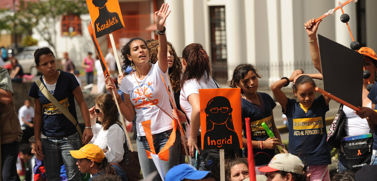 Frauen demonstrieren für ihre Rechte in Costa Rica. Foto: Christof Krackhardt / Brot für die Welt