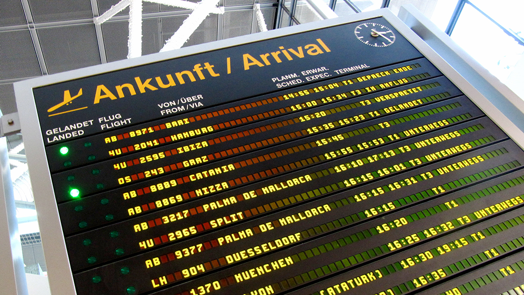Flughafenseelsorge der EKBO. Foto: www.pixelio.de/Rainer Sturm.